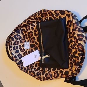 Hershal womens/girls backpack Nwt